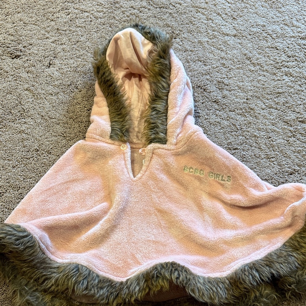 BCBG cape hooded